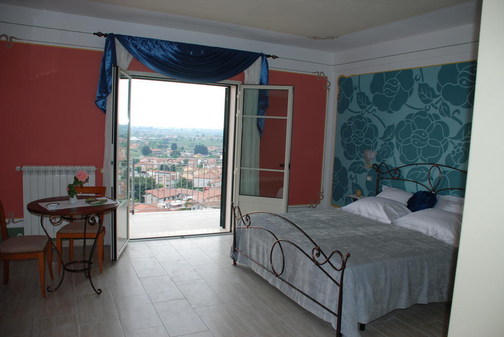 La Chandelle Massarosa Zimmer foto